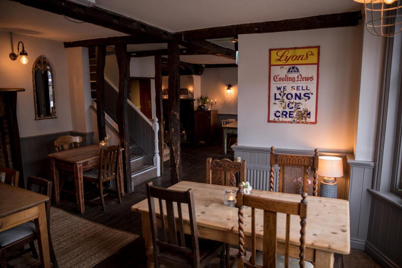 The Black Swan Inn Devizes Exterior foto