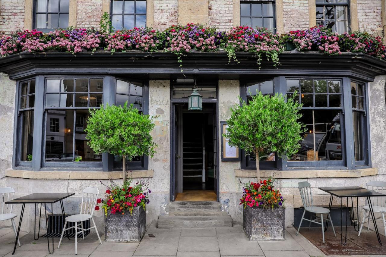 The Black Swan Inn Devizes Exterior foto